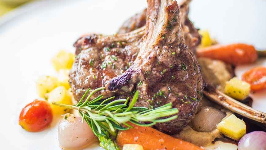 Garlic & Lemon Roast Lamb